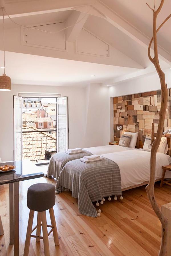 Bairro Alto Studio Apartments - By Lu Holidays Lisbon Exterior photo