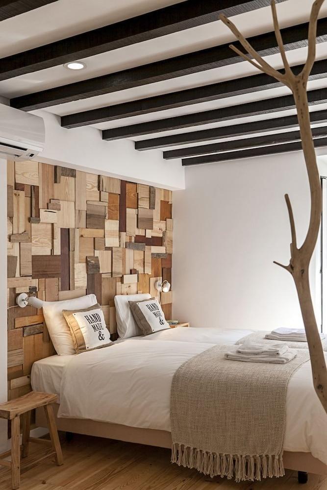 Bairro Alto Studio Apartments - By Lu Holidays Lisbon Exterior photo